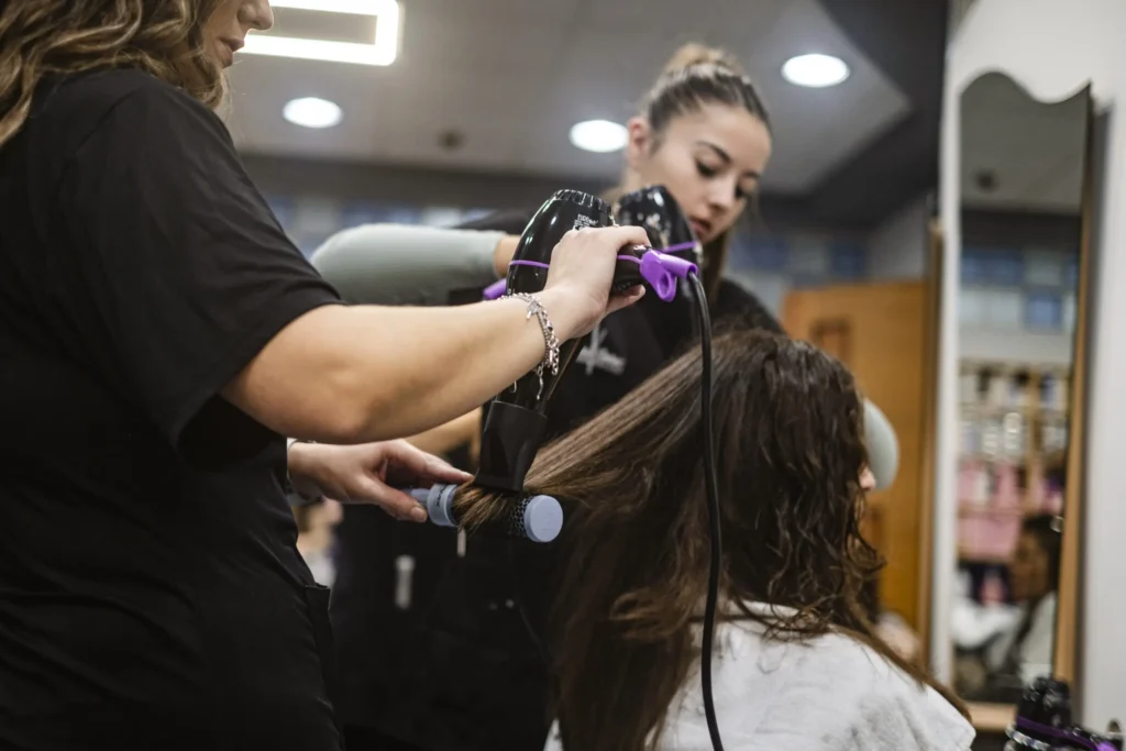 peluqueria jesus caño martos